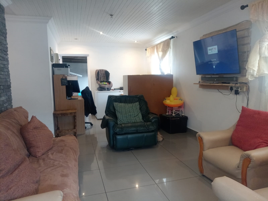 4 Bedroom Property for Sale in Westridge Western Cape
